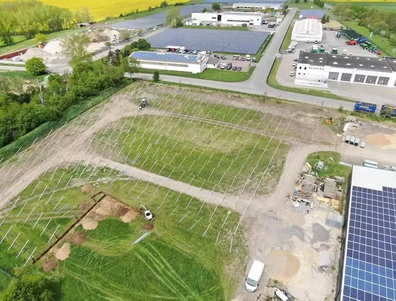 Parc panouri fotovoltaice 750 kWp - Barnstädt Germania (1) Parc panouri fotovoltaice 750 kWp - Barnstädt Germania