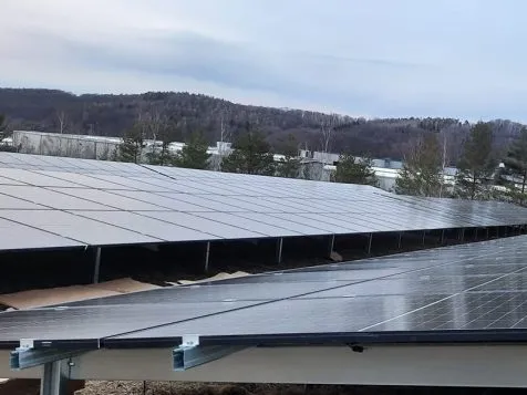 Montaj panouri fotovoltaice la sol, Parc fotovoltaic Seebach (4) Montaj panouri fotovoltaice la sol, Parc fotovoltaic Seebach